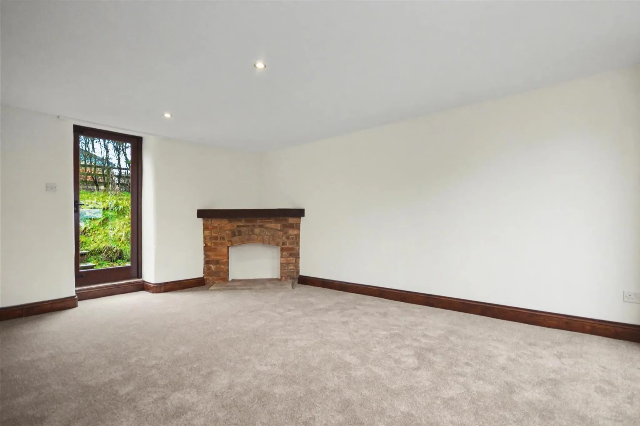 House Park Lane in Duston