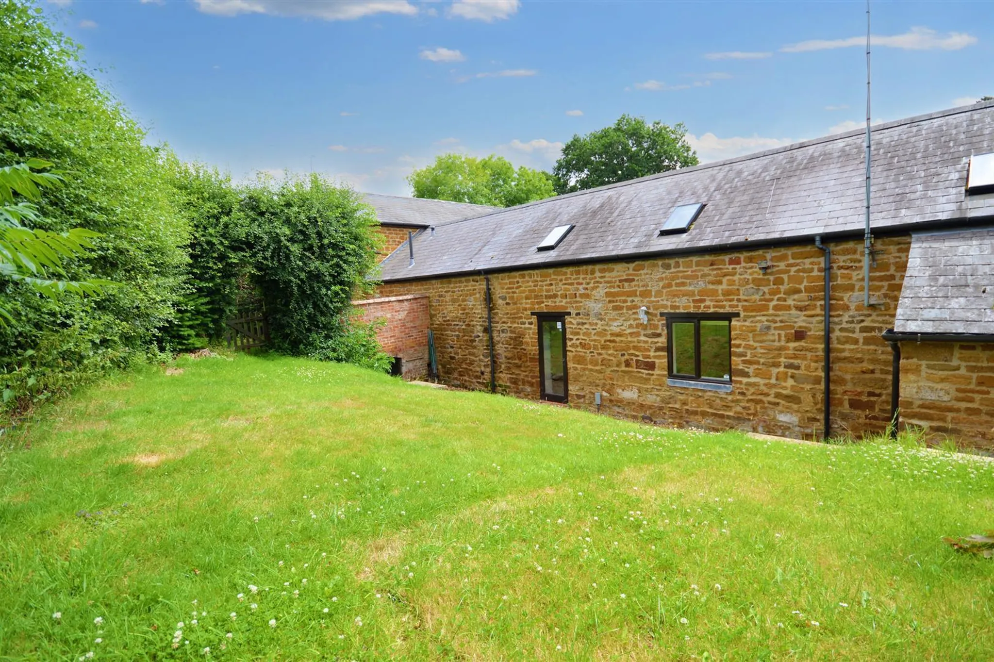 House Park Lane in Duston