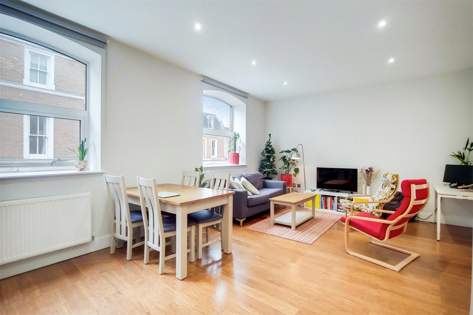 Flat Dalston Lane in Greater London
