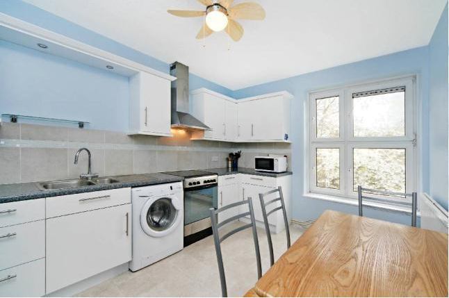 Room Wandsworth Road in Greater London