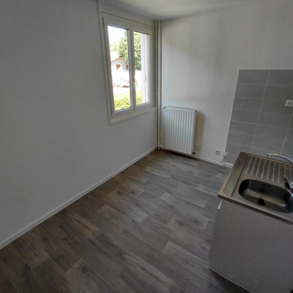 Appartement Avenue Général de Gaulle à Beaurepaire