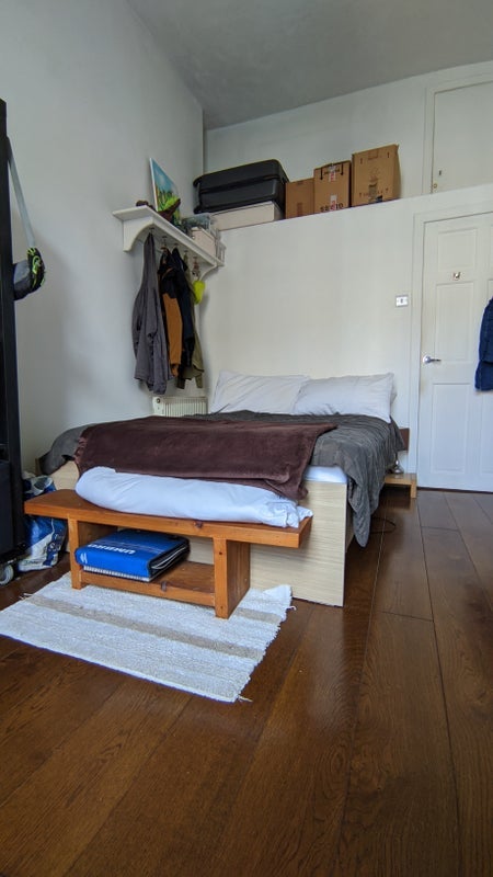 Room Dalry Road in City of Edinburgh