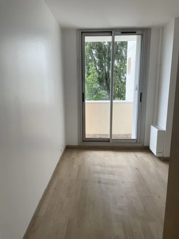 Appartement Avenue de la République à Aubervilliers