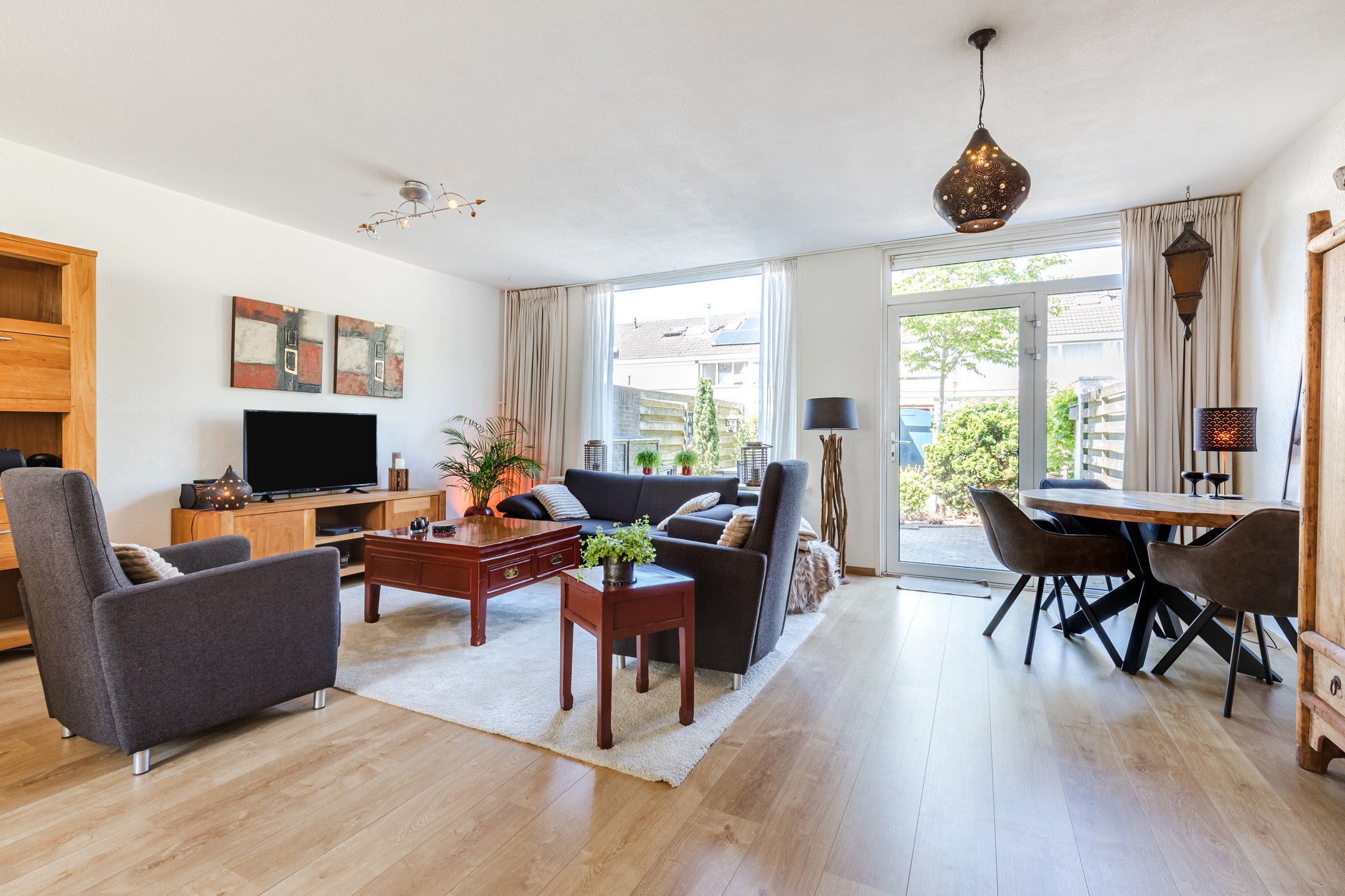 Huis Van Swietenlaan 204624 VW in Bergen op Zoom
