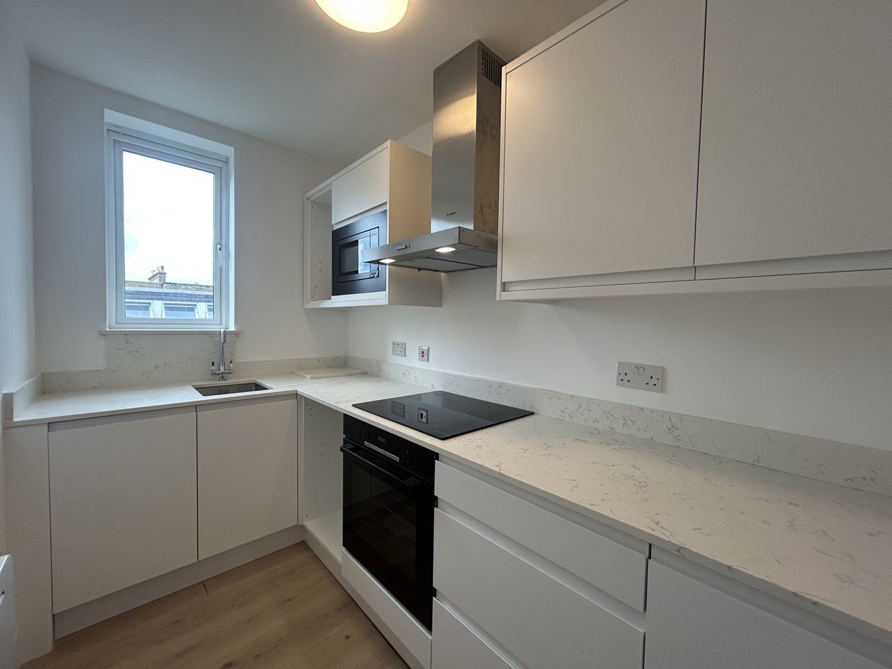 Flat Abbey Gardens in City of Westminster