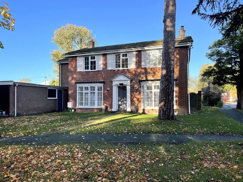 House East Hills in Cranfield