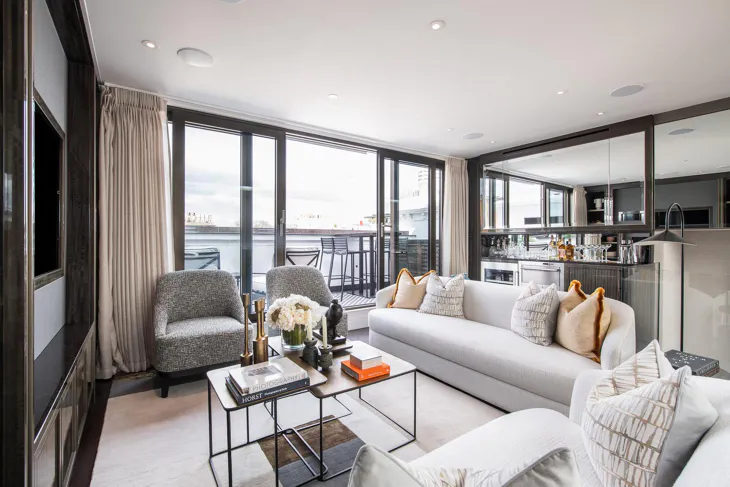 Flat Prince of Wales Terrace in Greater London