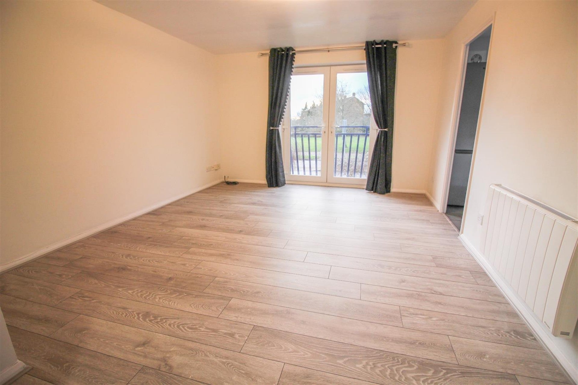 Flat Dads Wood in Harlow