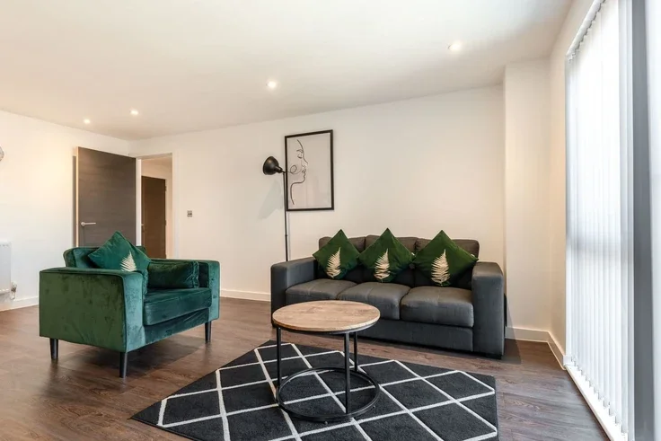 Flat Hallfield Road in York