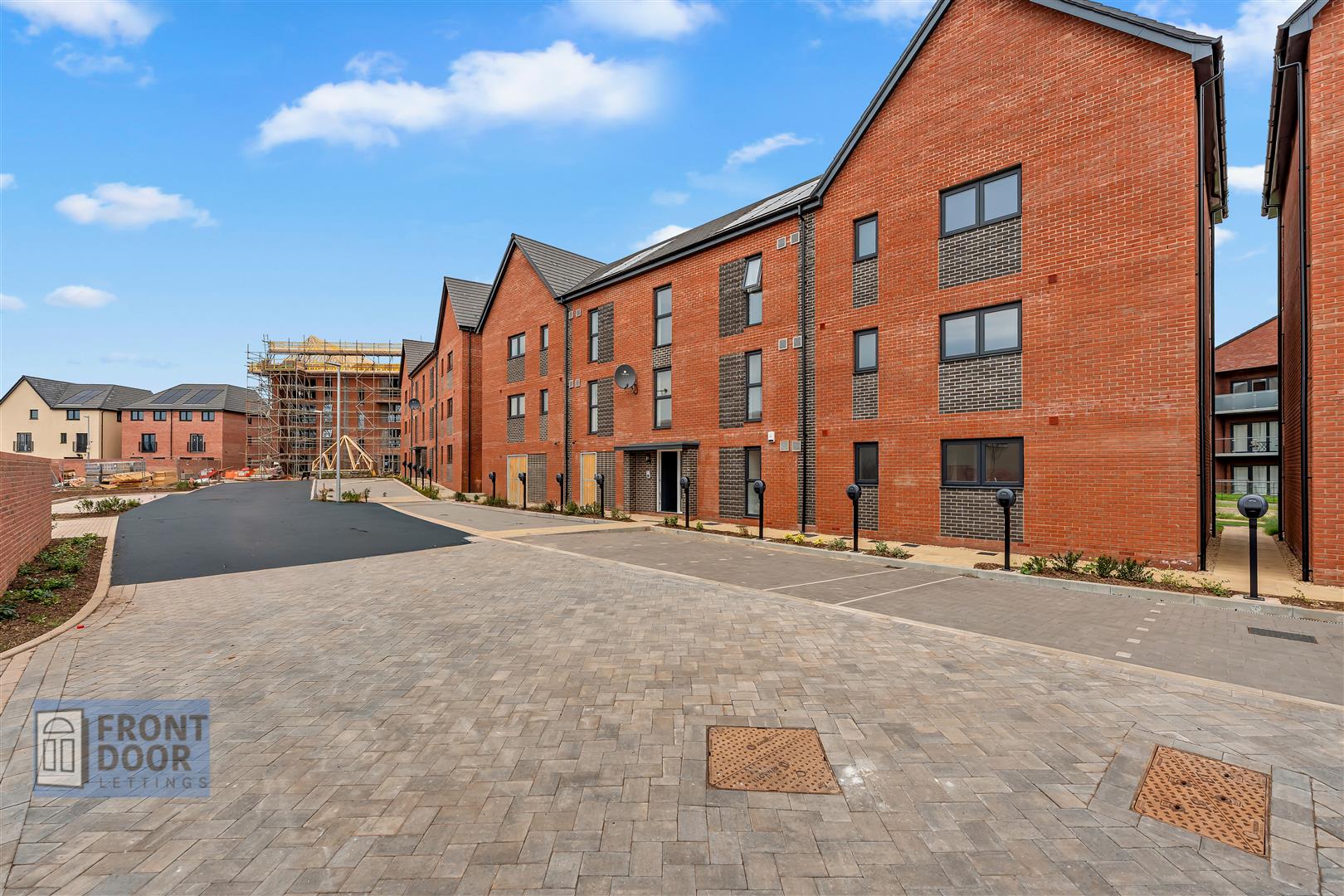 Flat Stoke Lane in Stoke Gifford