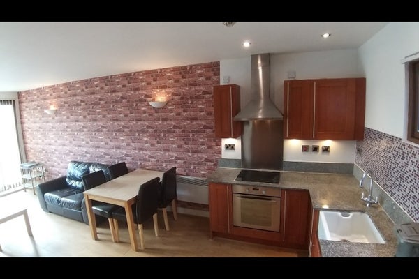 Flat Isaac Way in Manchester
