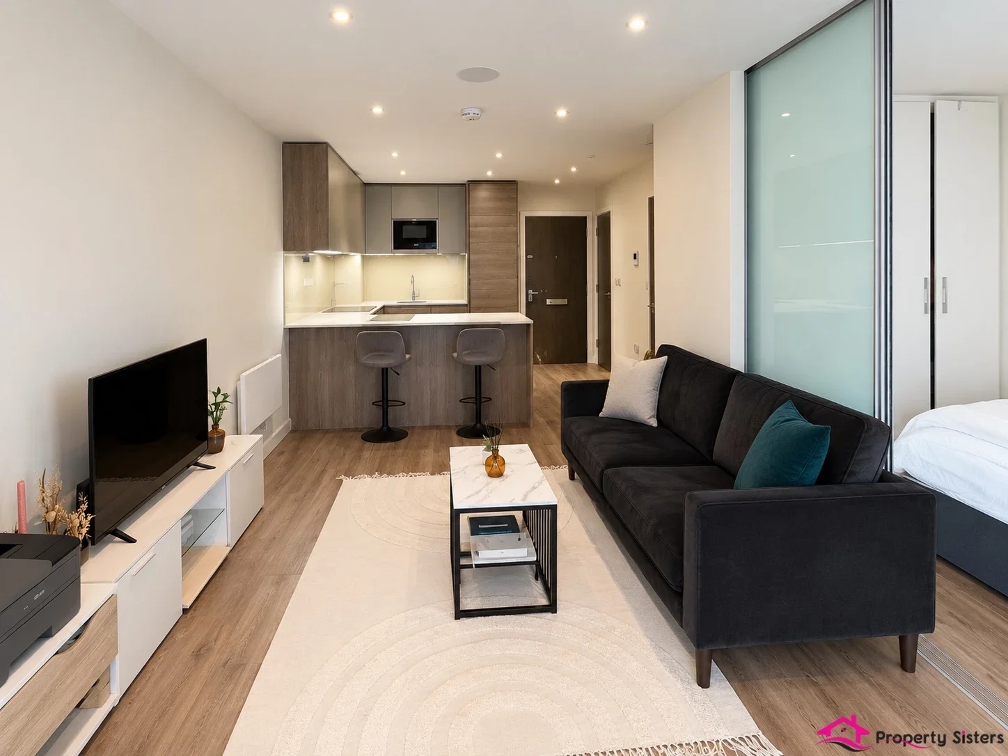 Flat Beaufort Square in Greater London