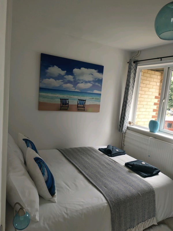 Room Shawford Gardens in Bournemouth