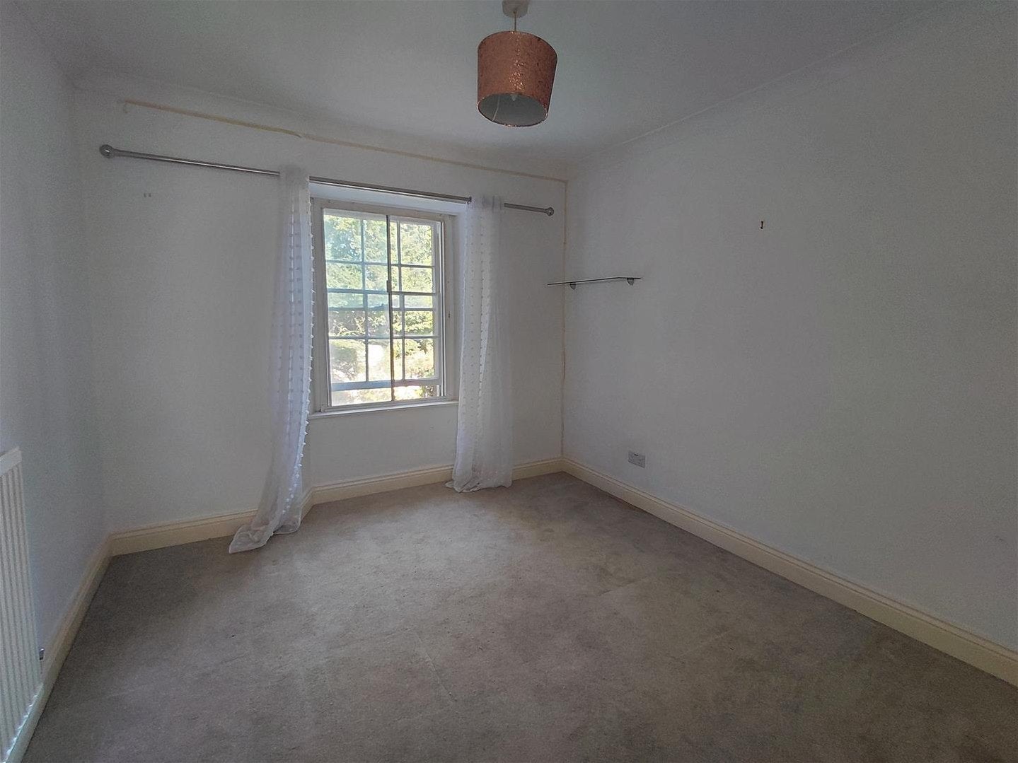 Flat East Street in Crewkerne