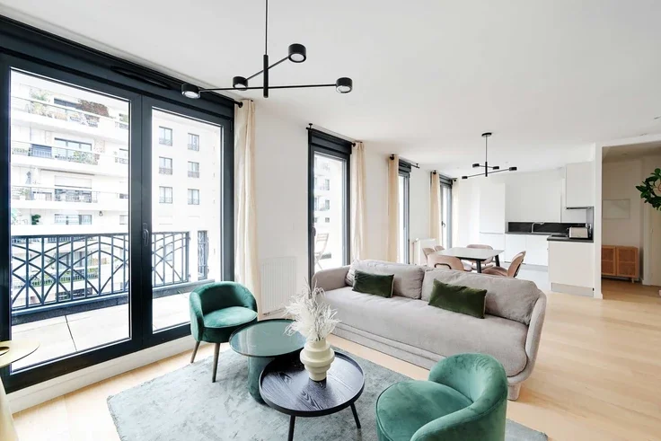 Flat Rue Jules Guesde in Levallois-Perret