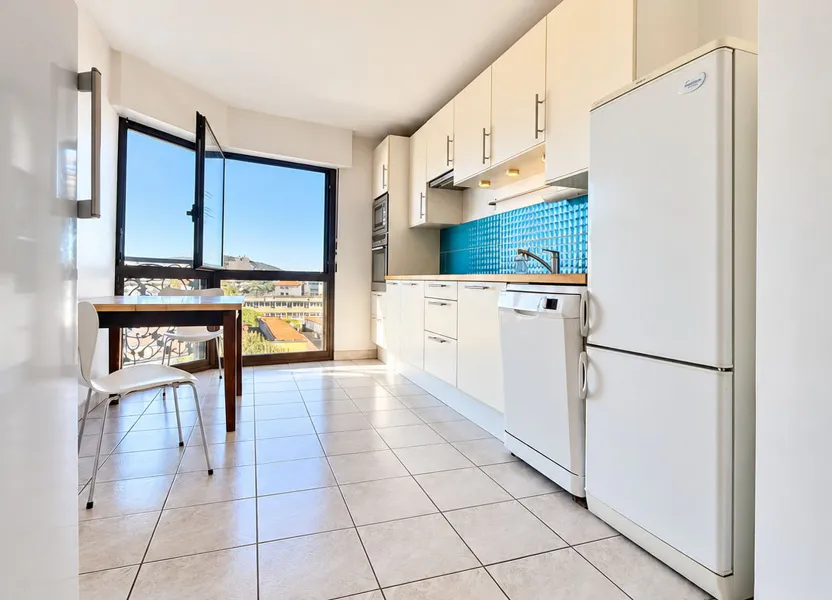 Appartement Rue Jacques-Louis Hénon à Lyon