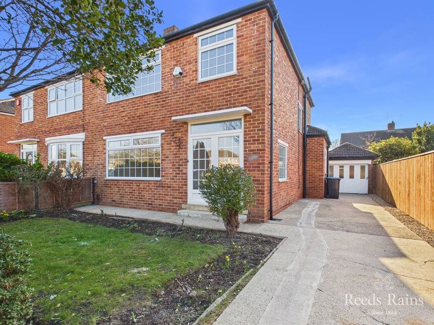 Flat Acklam Road in Middlesbrough