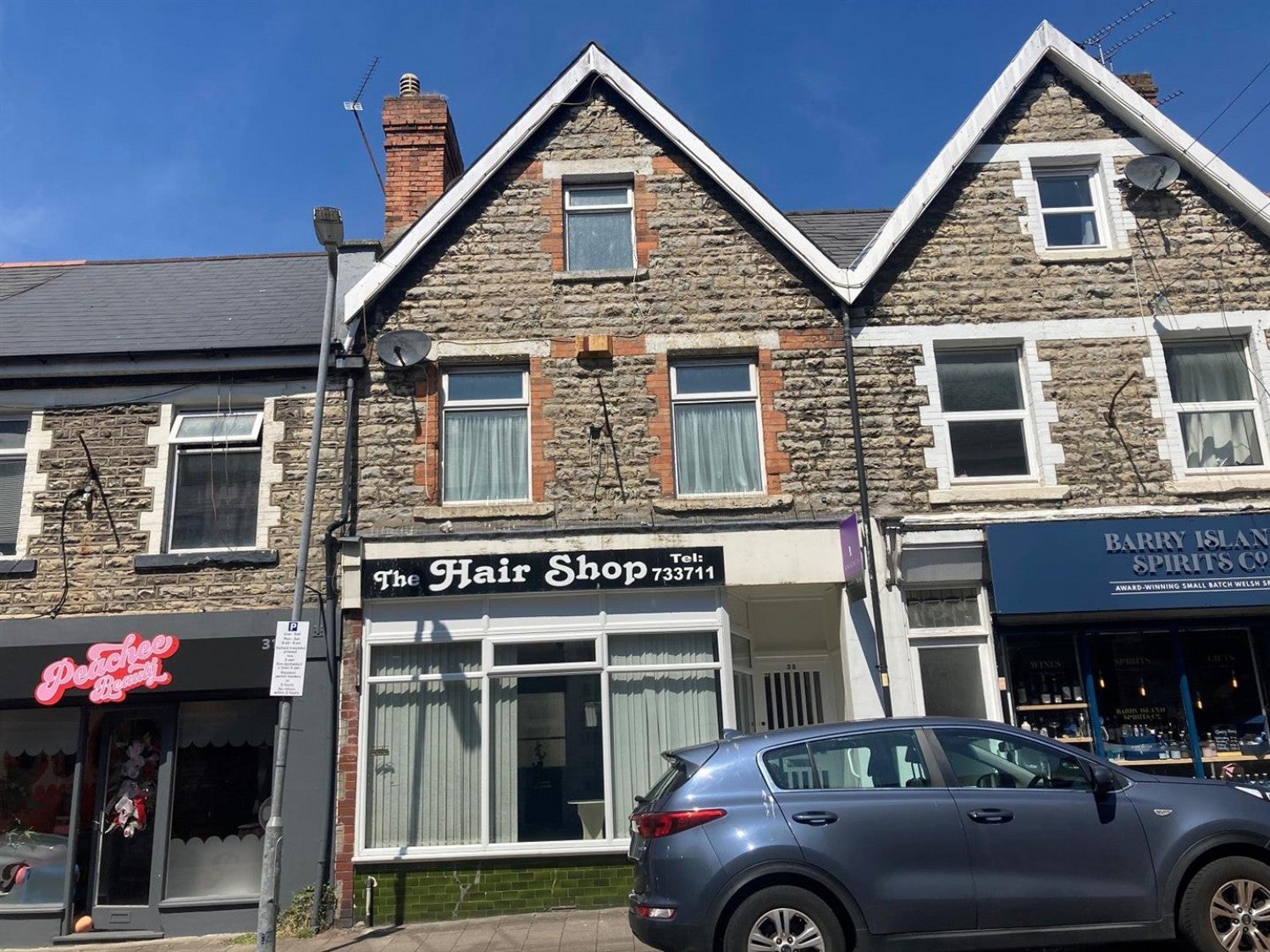 Flat High Street in Barry