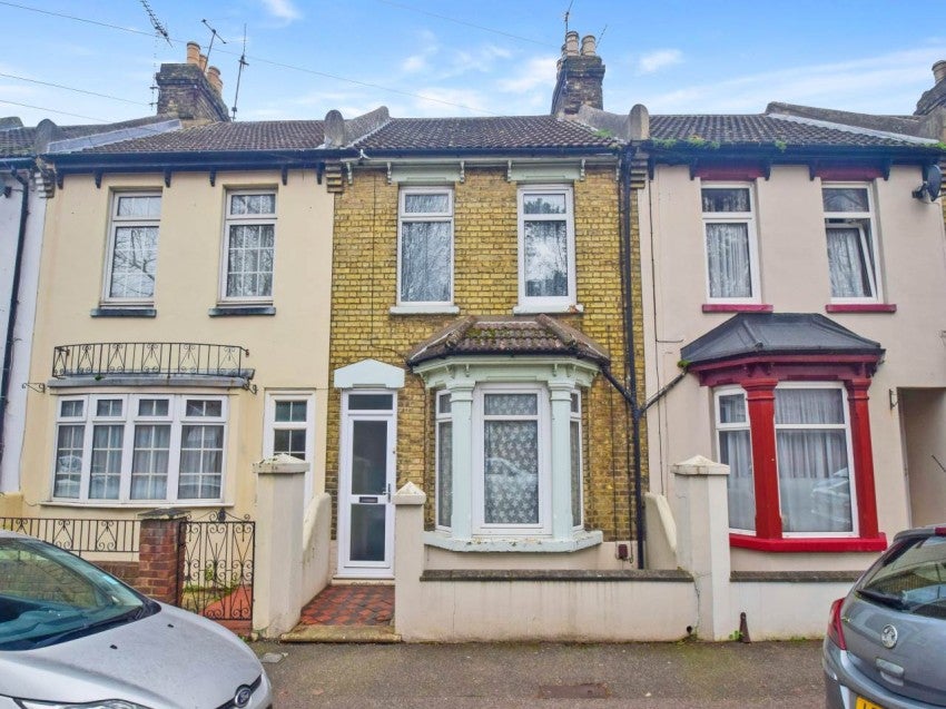 House York Avenue in Gillingham