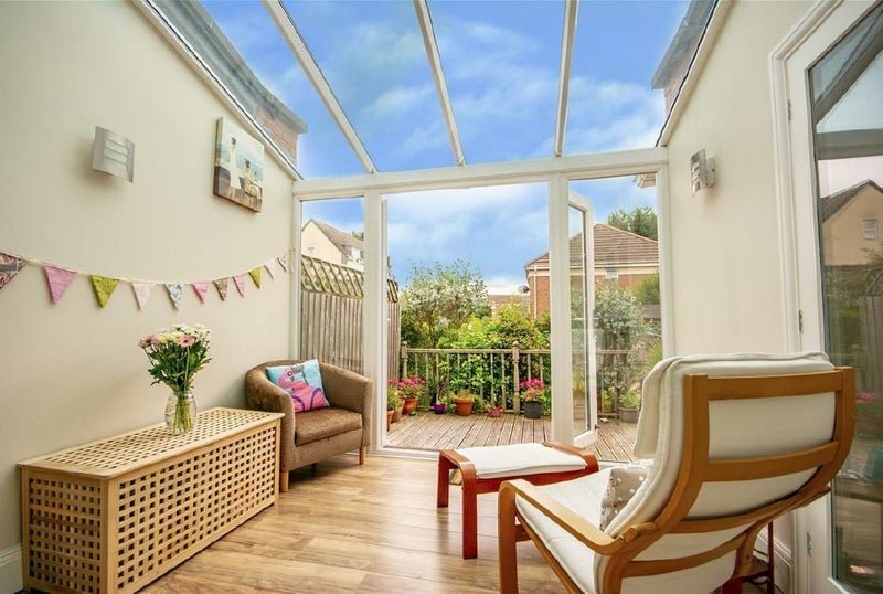 Room Teesdale Road in Nottingham
