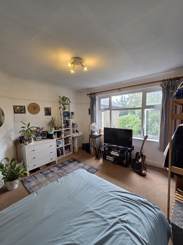 Room Stanhope Court in Greater London