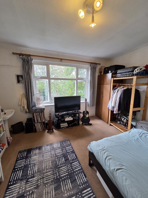 Room Stanhope Court in Greater London