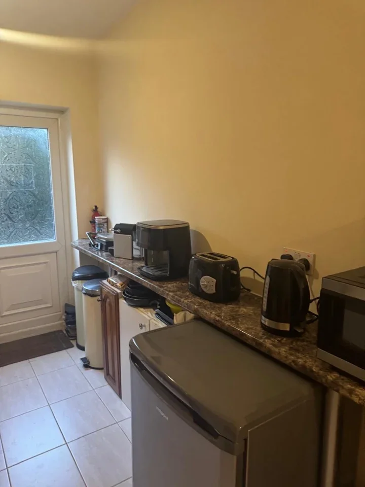 Room Long Drive in Greater London