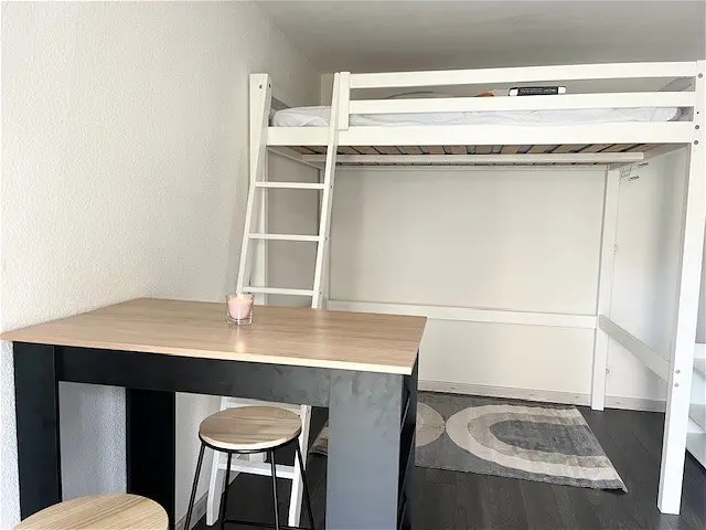 Flat Rue Léon Jost in Nantes