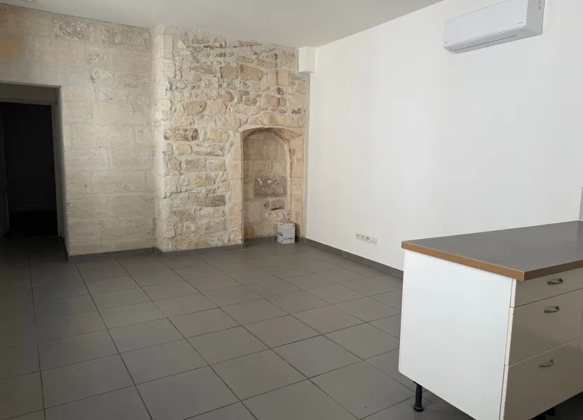 Appartement Rue des Anciens Combattants d'Afrique du Nord à Beaucaire