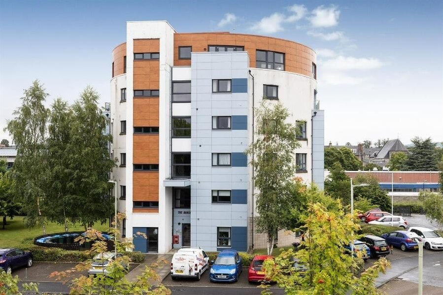 Flat Monart Road in Perth