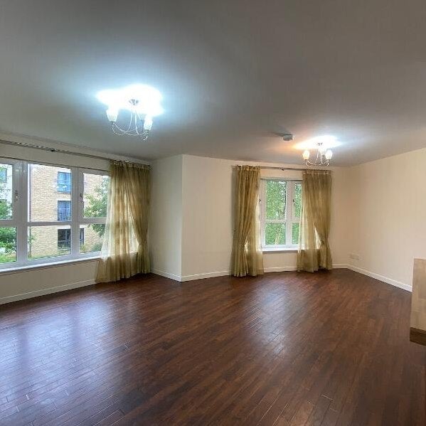 Flat Monart Road in Perth