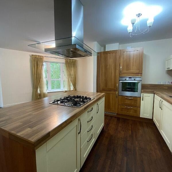 Flat Monart Road in Perth