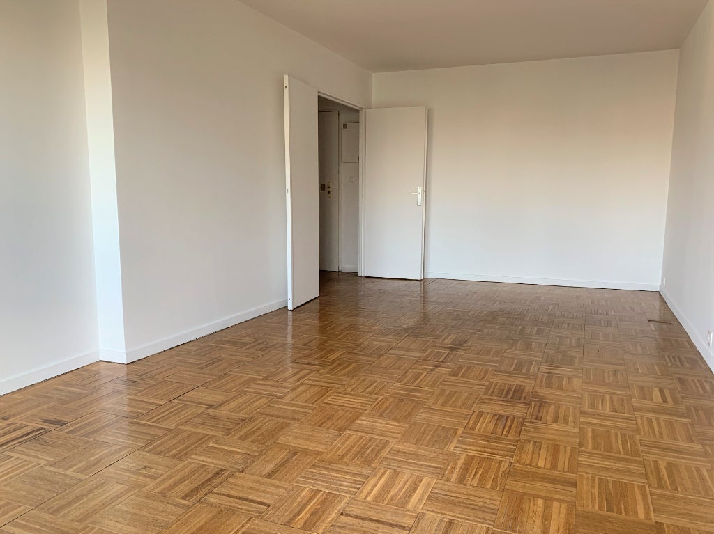 Appartement Rue de Paris à Charenton-le-Pont