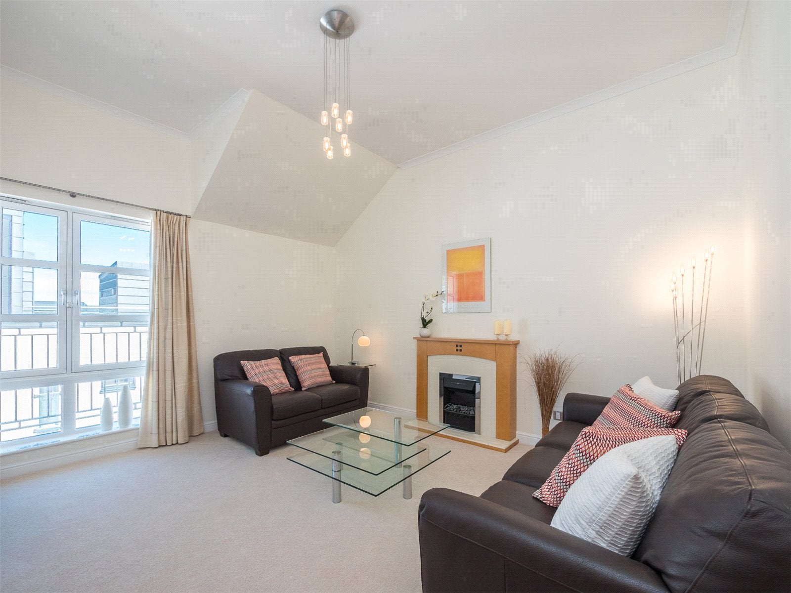 Flat Old Tolbooth Wynd in City of Edinburgh