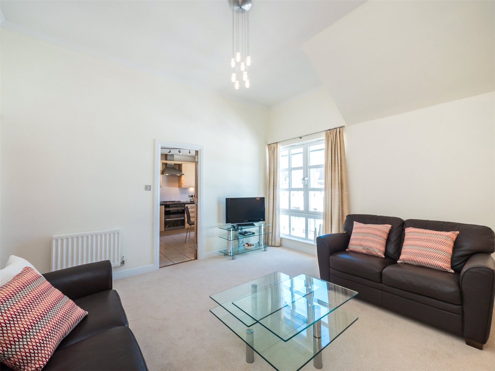 Flat Old Tolbooth Wynd in City of Edinburgh