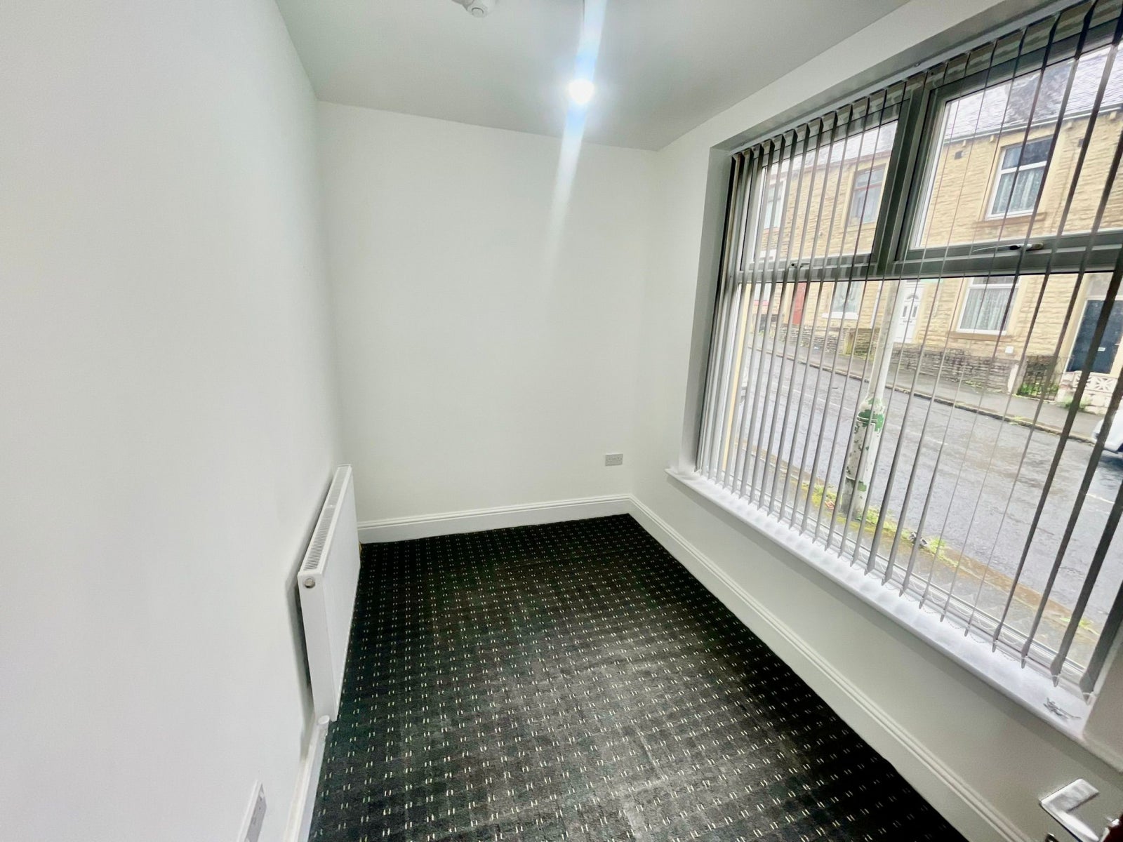 Room Hallam Road in Borough of Pendle