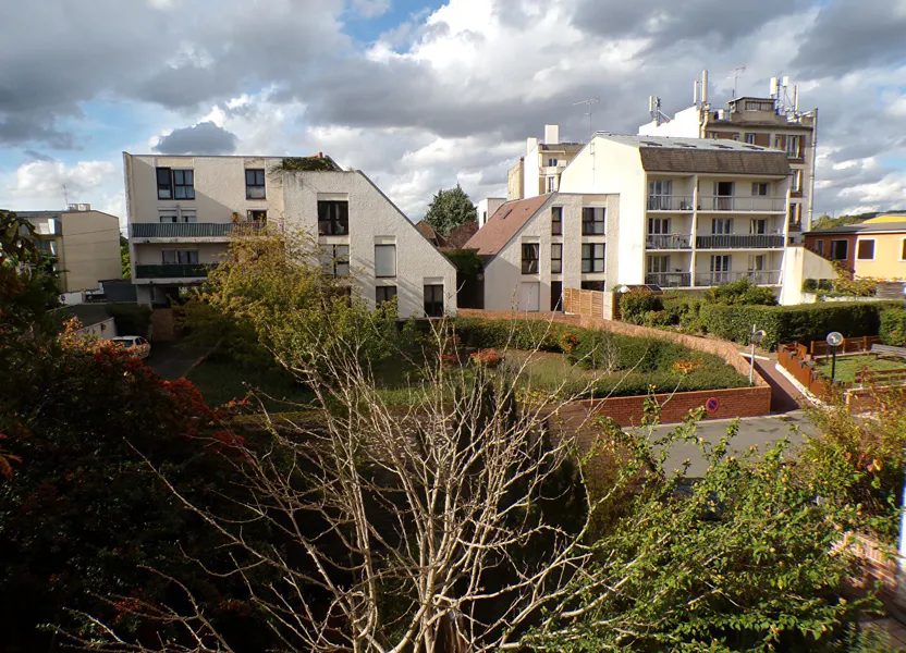 Appartement Allée des Nénuphars à Gagny