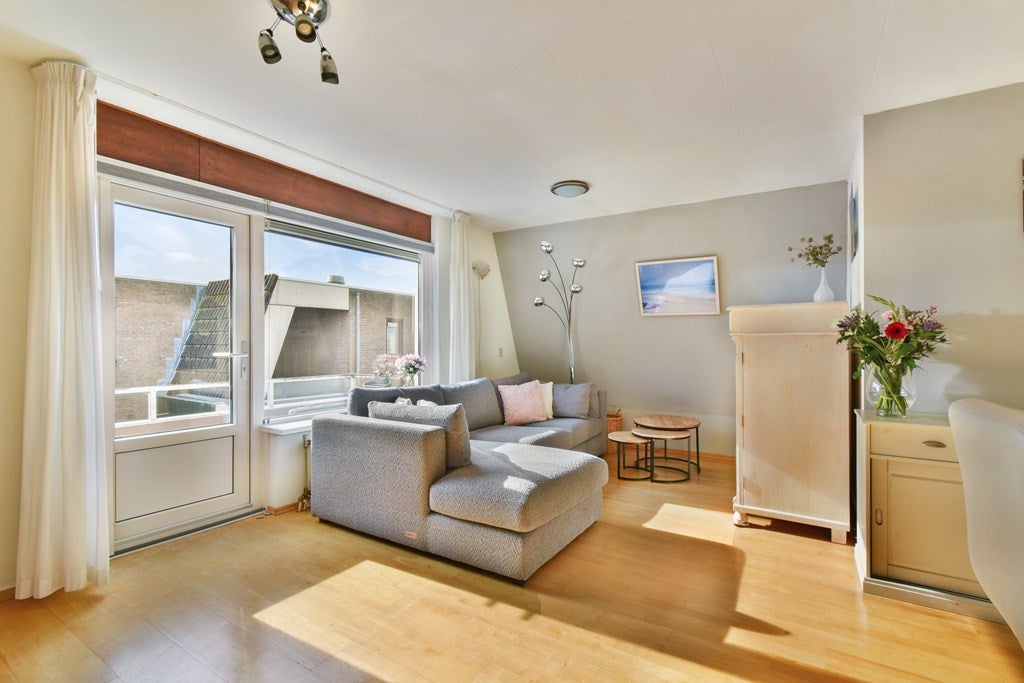 Appartement te koop: Julianalaan 35, Aalsmeer