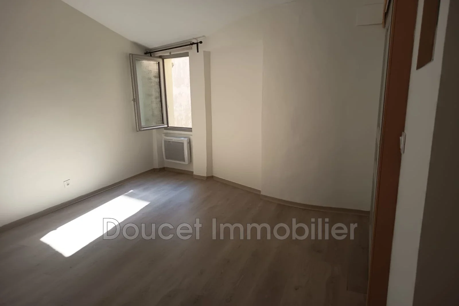 Appartement Avenue Auguste Albertini à Béziers