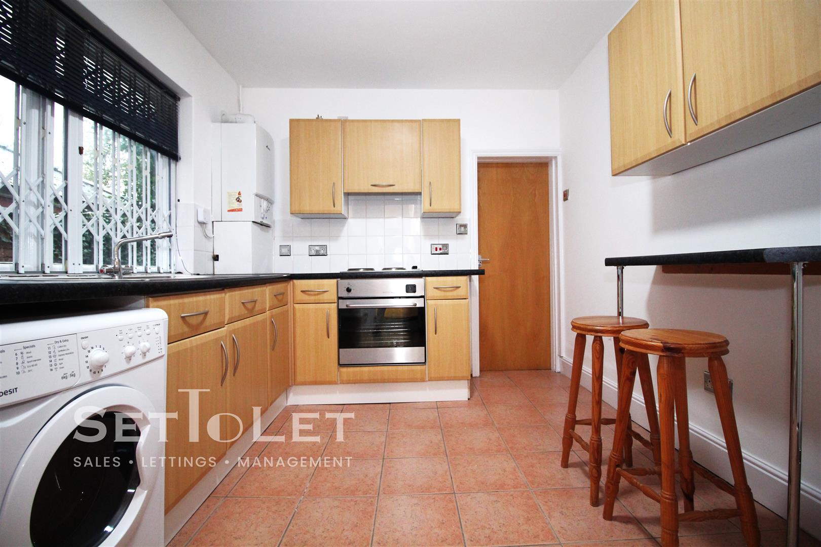 Flat Evington Road in Leicester