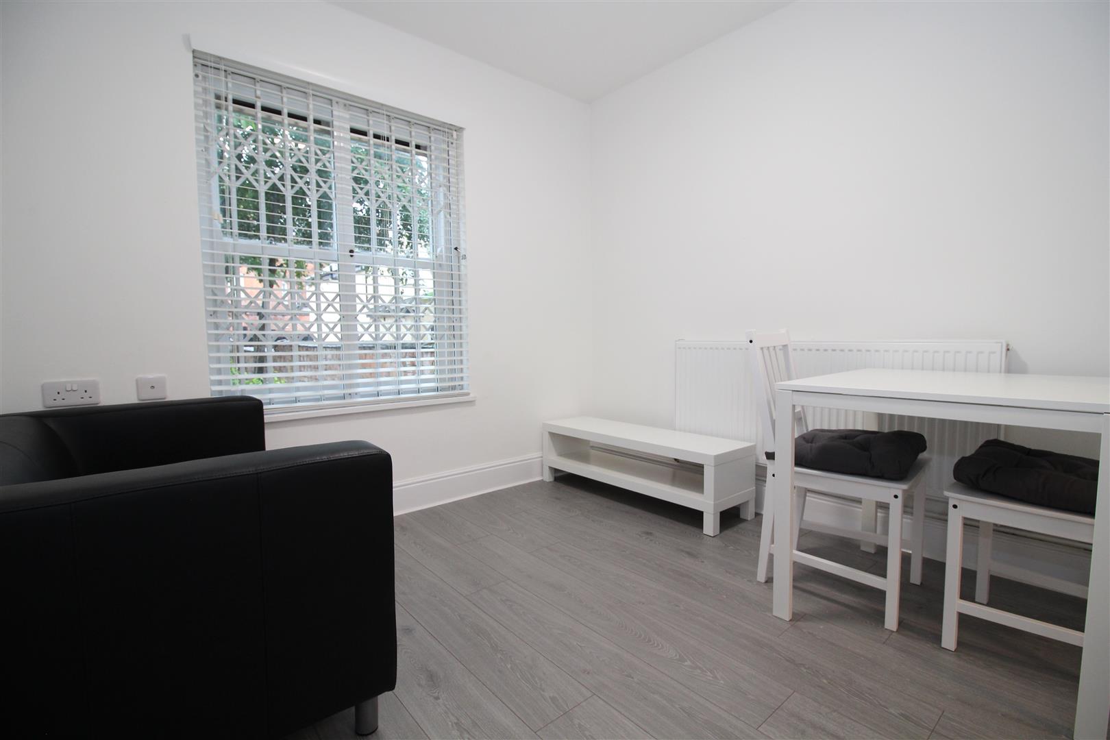 Flat Evington Road in Leicester