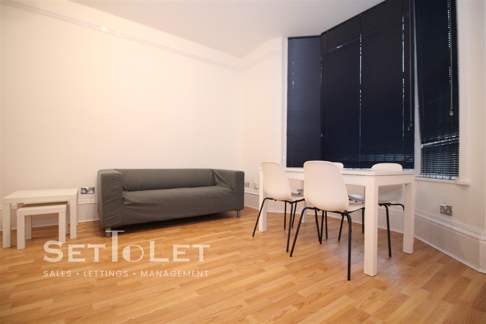 Flat Evington Road in Leicester
