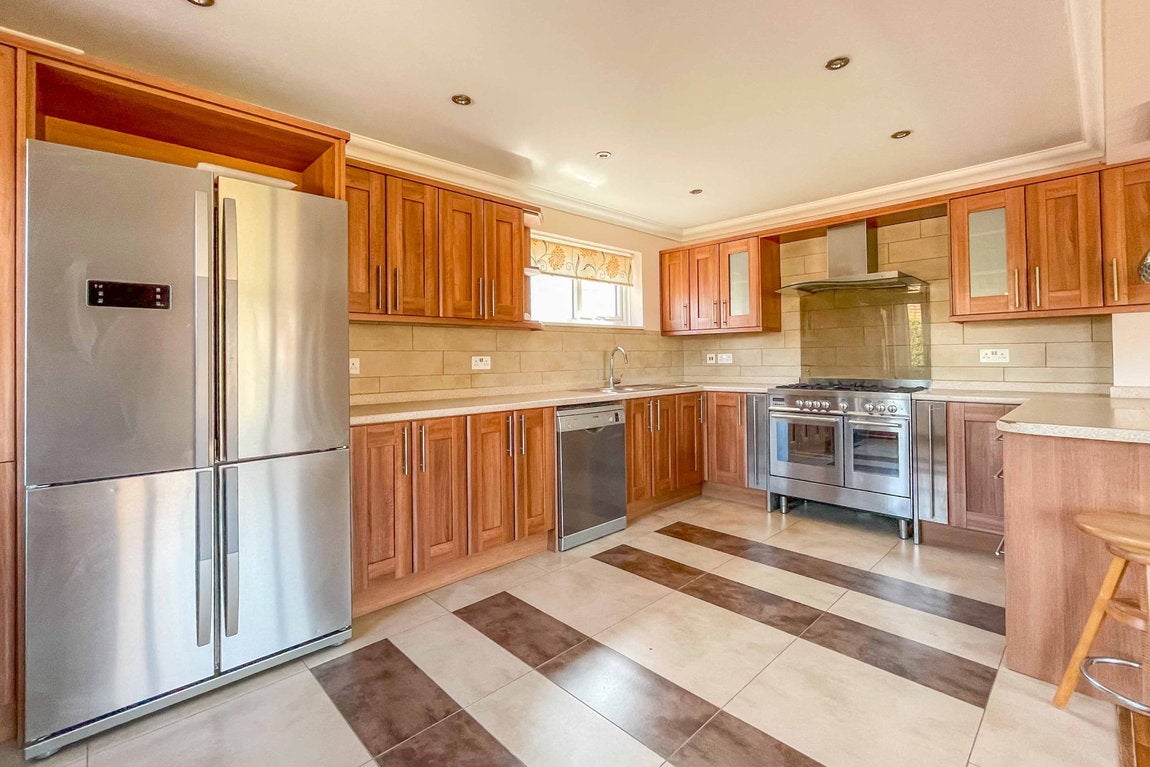 House Hunts Pond Road in Fareham
