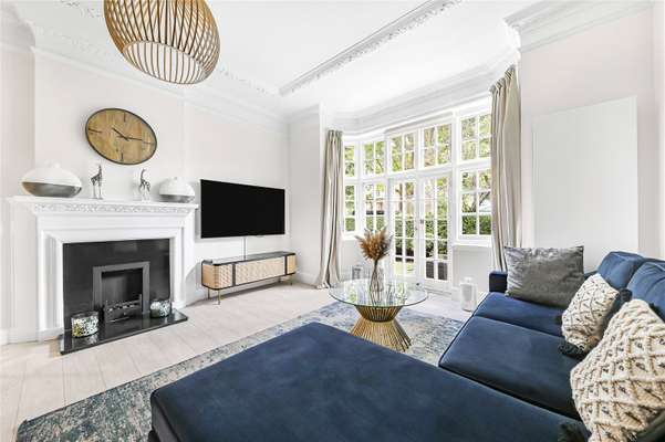 House Elsworthy Road in Greater London