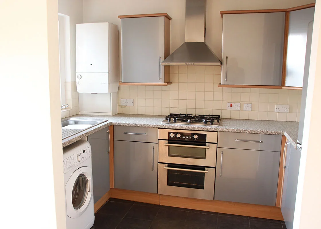 Flat Ordell Road in Greater London