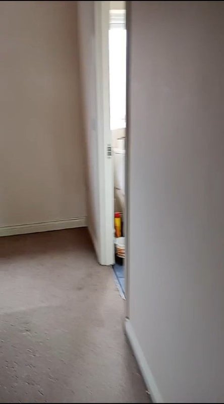 Room Cossington Road in Coventry