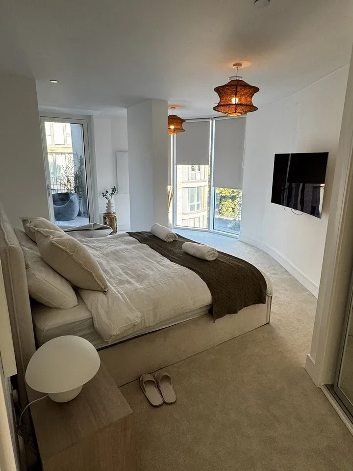 Flat Tavistock Road in Greater London
