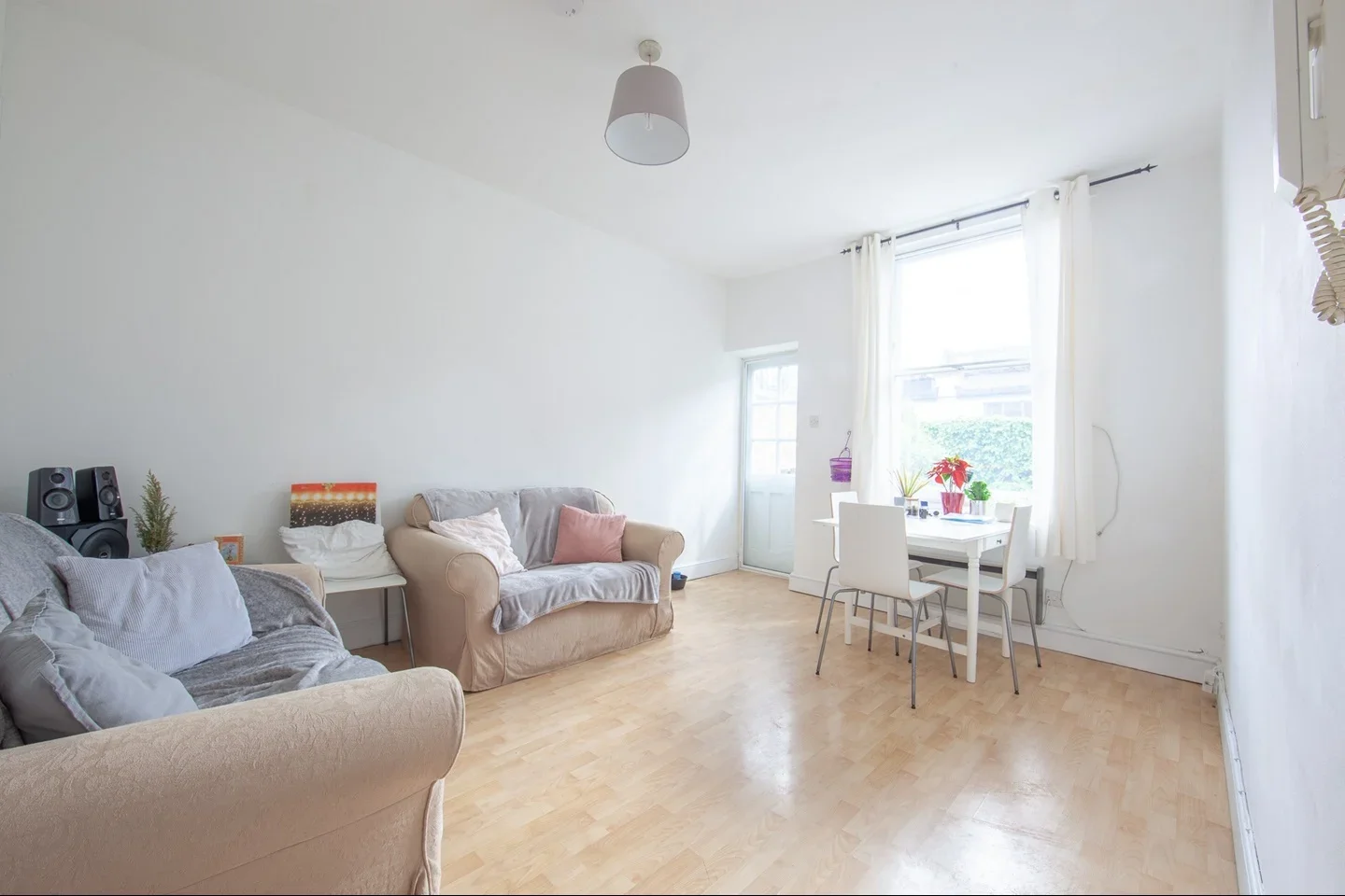Flat St Pancras Way in Greater London