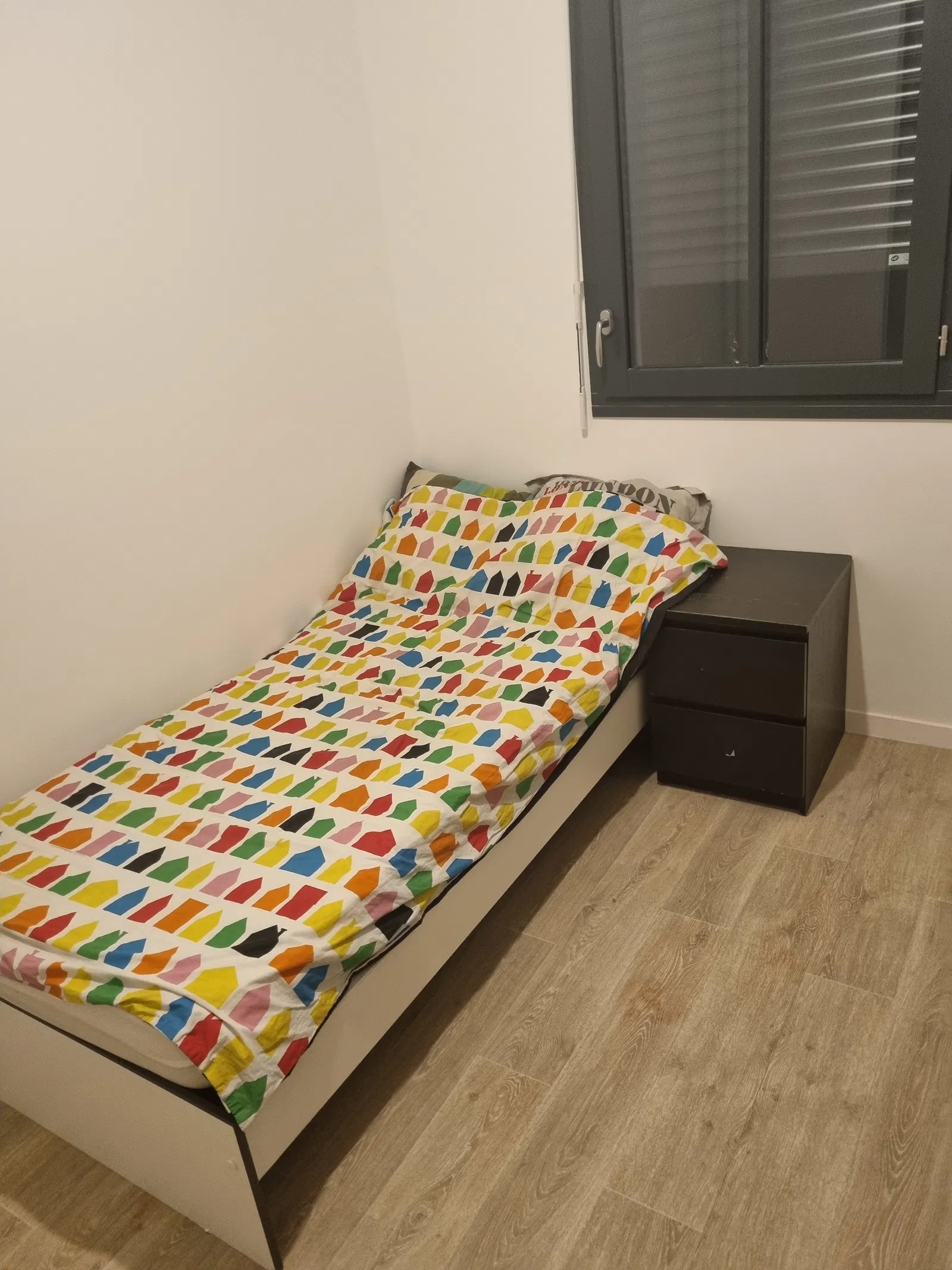 Chambre Rue Marie Fichet à Clamart