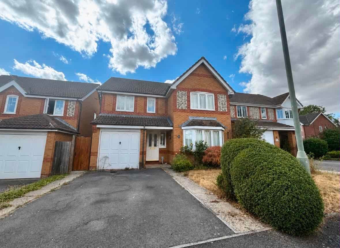 House Harebell Drive in Thatcham